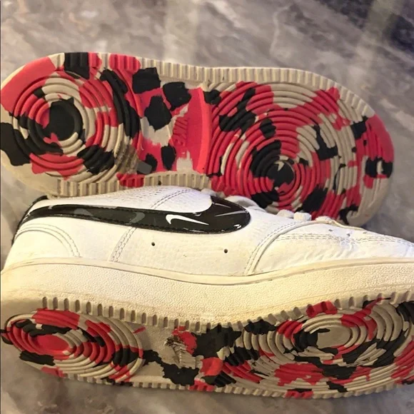 Nike White and Black Pink Court Vision Shoes - Picture 6 of 7